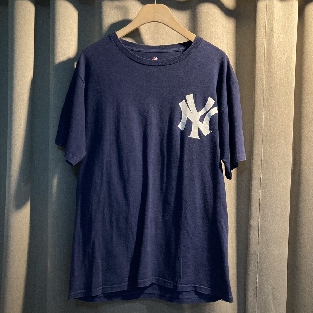 00s majestic Newyork Yankees T shirts M-L Size